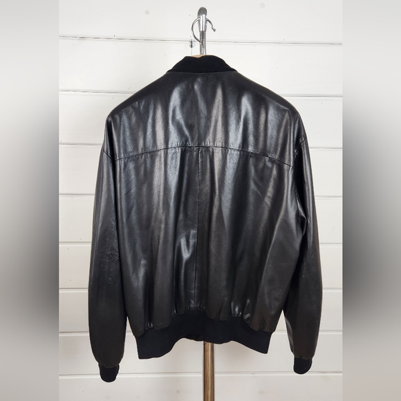 A testoni black leather jacket - Picture 5 of 5